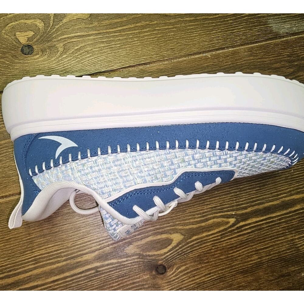 WNA Step Up Women's Designer Lace Up Platform Sneakers Size 6 Blue White NWOT - Picture 4 of 8